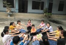 Những bàn tay biết nói