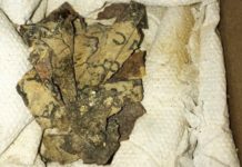 Khám phá lịch sử các mảnh Kinh Thánh có niên đại 2.000 năm tại Israel