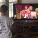 Biến không gian mạng thành nhà thờ