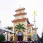 Thánh lễ cao điểm tuần chầu đền tạ giáo xứ Yên Lý