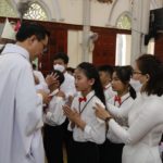 Giáo xứ Cửa Lò: Thánh lễ khai mạc tuần chầu và ban Bí tích Thêm sức