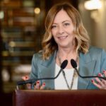 Thủ tướng Ý ủng hộ lệnh cấm mang thai hộ